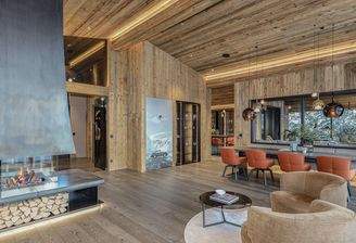 KITZIMMO-Luxusvilla mit Pool in Toplage kaufen - Immobilien Reith bei Kitzbühel.