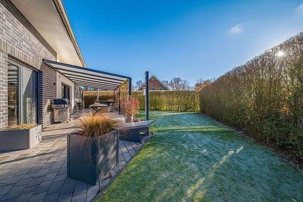 200-8526_Terrasse-2_op