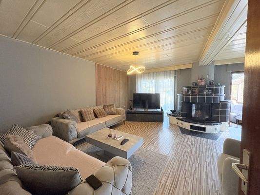 Wohn- und Esszimmer (EG)