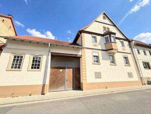 Straßenansicht - (KI generiert)