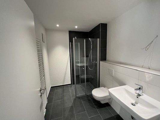 Beispiel Badezimmer Mittelwohnung