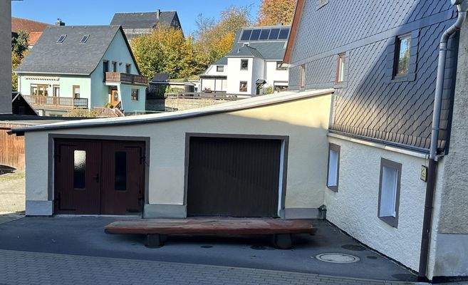 Doppelgarage - Sommerbilder