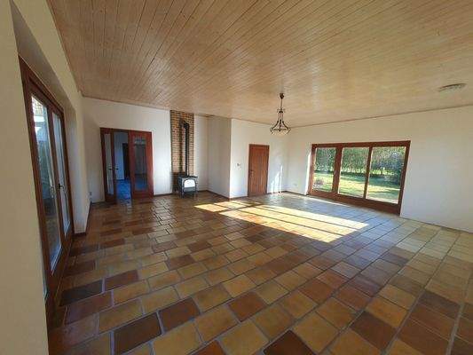 Wohnzimmer (Zimmer 1)