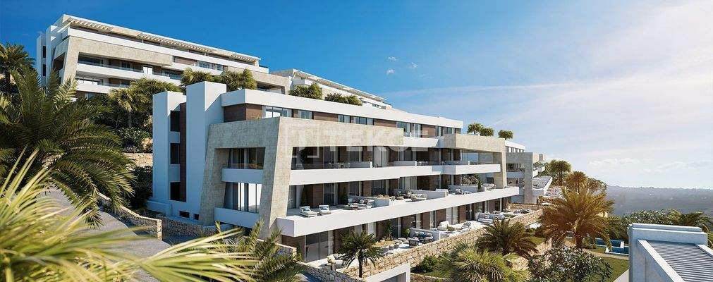 Seaview Apartments with Spacious Interiors in Estepona