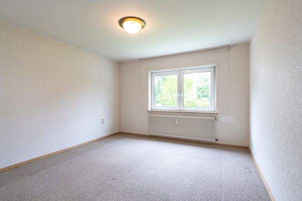 Schlafzimmer Erdgeschoss.jpg