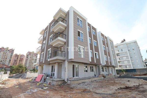 2-Bedroom Apartments with Separate Kitchens in Antalya Kepez