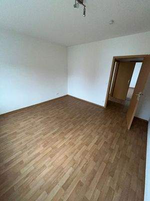 Zimmer 1.02.2 (2).jpg