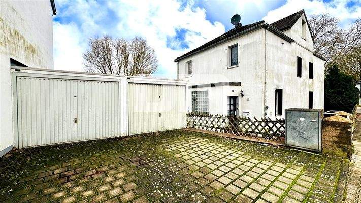 Frontansicht - Garagen