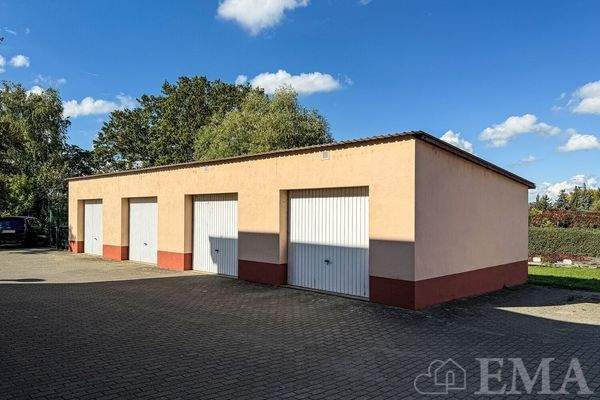 weitere Mietergaragen