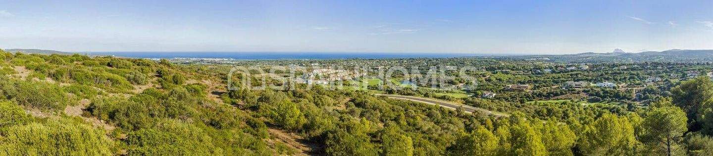 Exclusive Lands with Sea and Golf Views in Cádiz