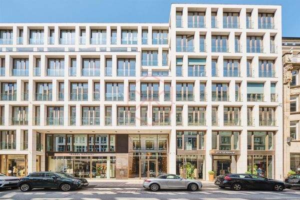 Neuer Wall 80 DSCF1327