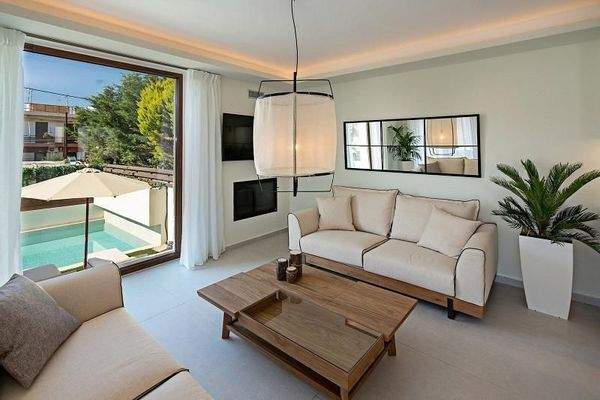 Kreta, Rethymno: Drei Luxusvillen, nur einen kurzen Spaziergang vom Strand entfernt zu verkaufen