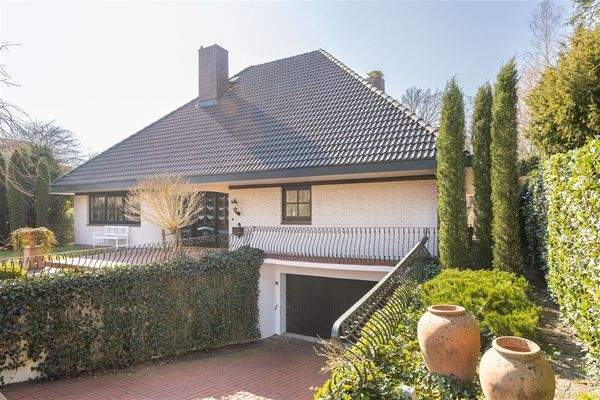 Straßenansicht des Hauses