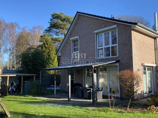 Schöne Terrassenüberdachung