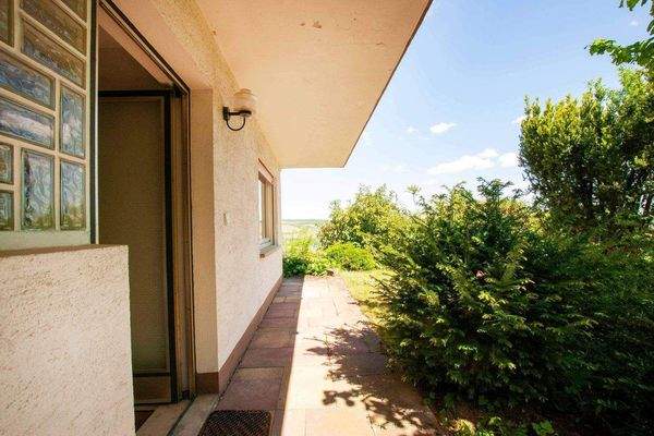 Separater Eingang zum UG 