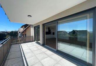Großer Balkon 