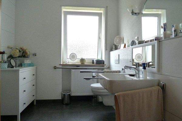 Bad OG Zweifamilienhaus