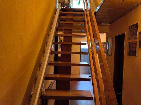 Treppe mit Lift