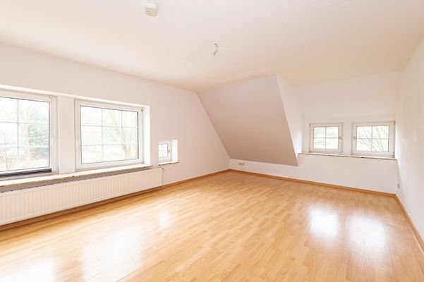 Whg. 4 Wohnzimmer 