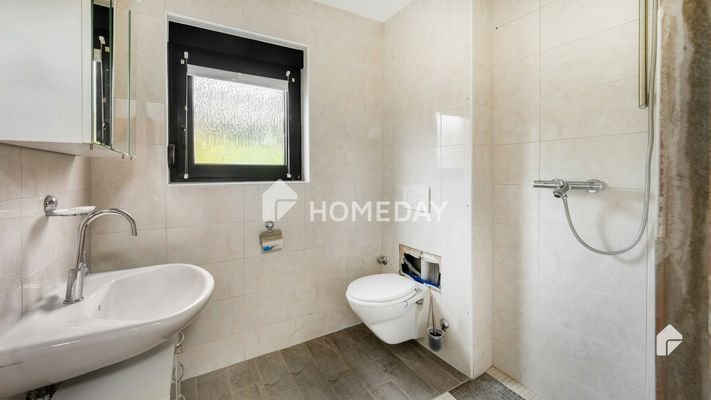 EG Badezimmer 2