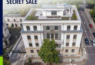 Secret Sale