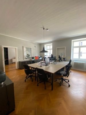 Büro 2