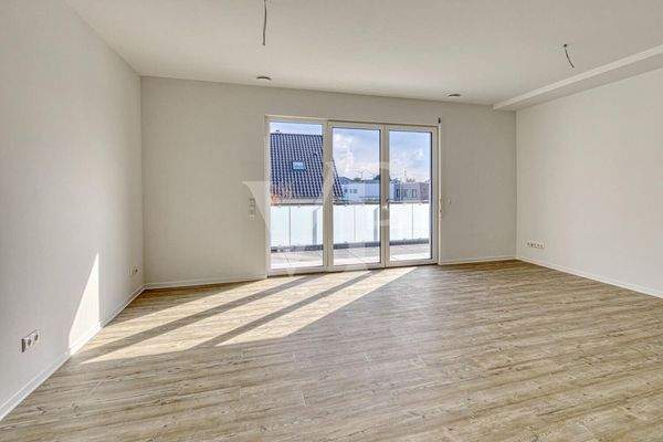 Lichtdurchfluteter Wohnraum