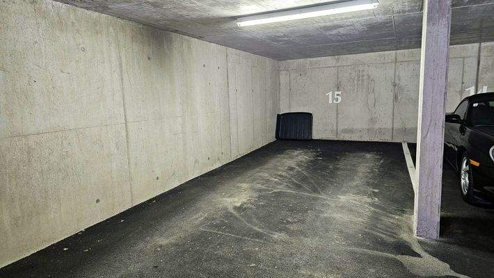 Stellplatz Tiefgarage, Schöne 3-Zimmerwohnung mit Stellplatz, Scheffau