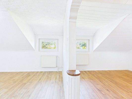 Ein-/ Zweifamilienhaus in Wadgassen