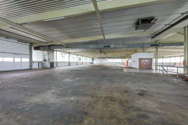 Gewerbefläche / Halle OG