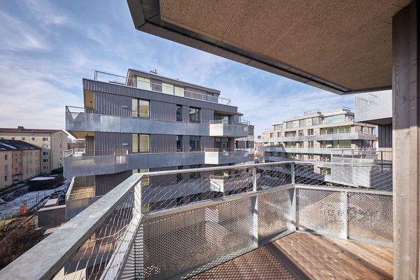 Balkon mit Blick nach Westen - HERDERGÄRTEN 3.3.4