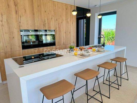 Stylish Mediterranean Style Detached Houses in Almeria