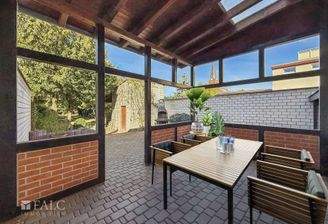 überdachte Terrasse (Einrichtung digital)