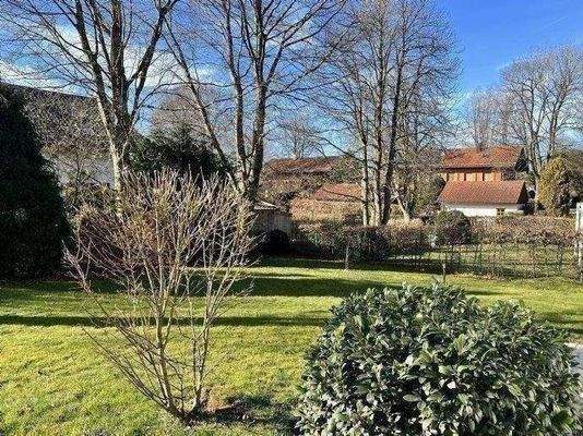 C2F895BE-AB94-4DCE-9B00-20B427AAE46A