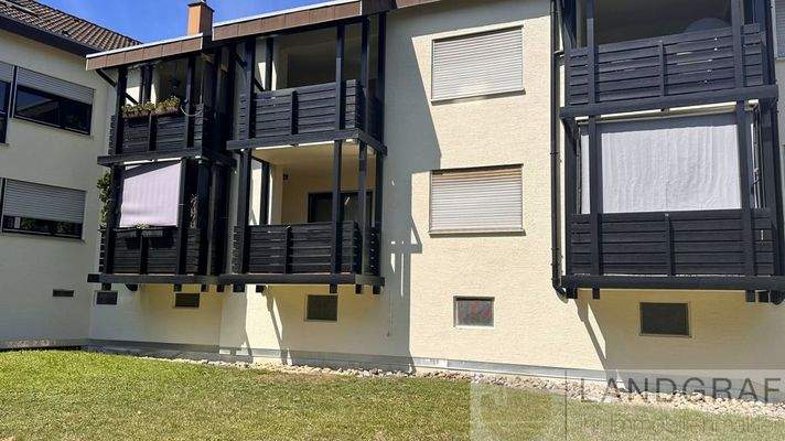 Außenansicht mit Balkon