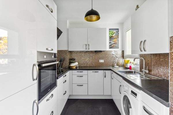 zweckmäßige Einbauküche