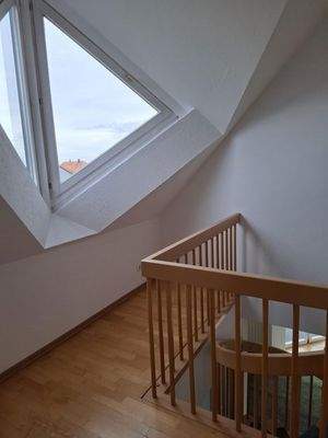 Platz für kl . Schreibtisch