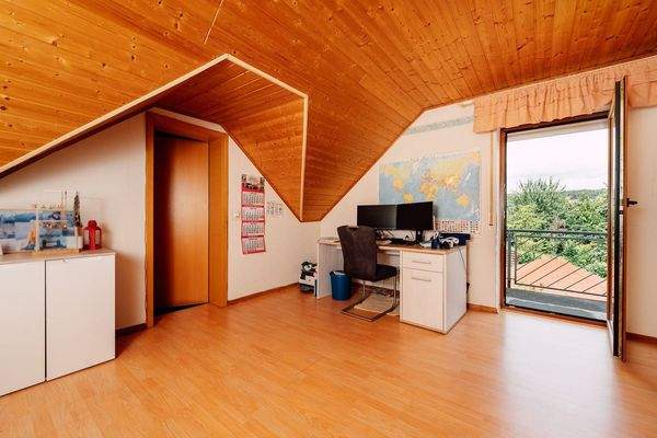 Großes Schlafzimmer OG