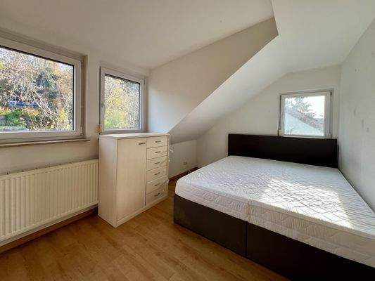 2. OG/DG_Schlafzimmer 1