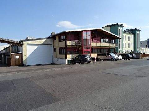 Dietzenbach Halle, Dietzenbach Hallenfläche