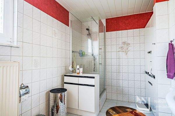 Duschbad im Erdgeschoss