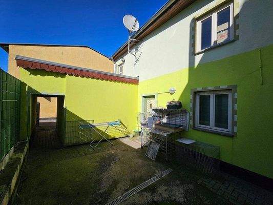 Hof Heilig Geist Str.jpg