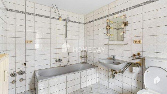 1. OG Badezimmer 2 1