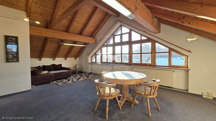 Dachgeschoss mit Panoramafenster und Holzdach