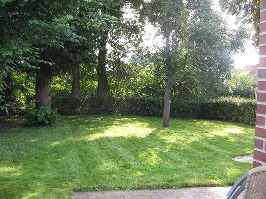 Gartenansicht Sommer (Archiv)