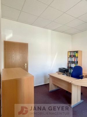 Büro 4