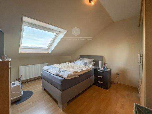 Dachgeschoss Schlafzimmer