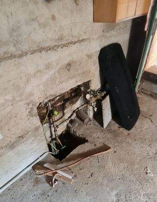 Wasserleitung Keller.jpg