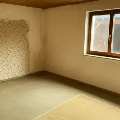 41b34b66-8b11-4d5b-b1f8-82b4145fafcf-thumbnail.web