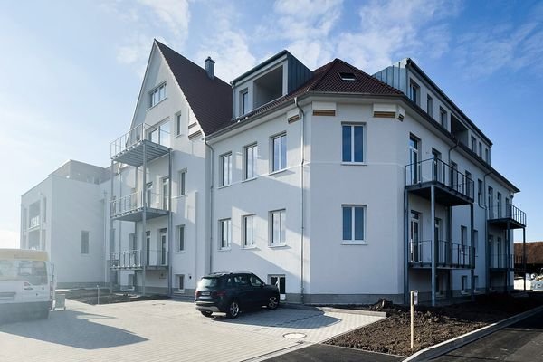 Außenaufnahmen des Mehrfamilienhauses (6)